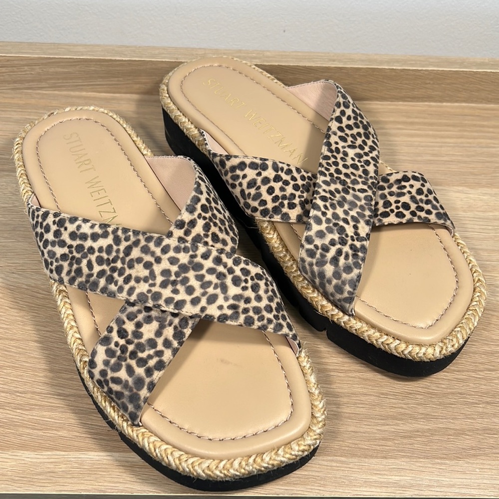 Worn once Stuart Weitzman Roza Lift Slide Sandals dotted woven 38.5 no box